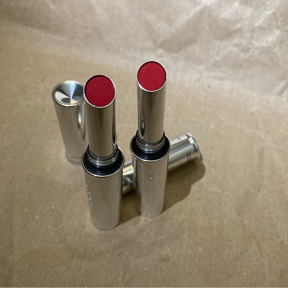 2 x Mac Locked Kiss 24HR Lipstick - Picture 1 of 4